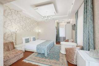 Гостиница Гранд Флёр Форос Четырехместный номер категории «Стандарт»-1